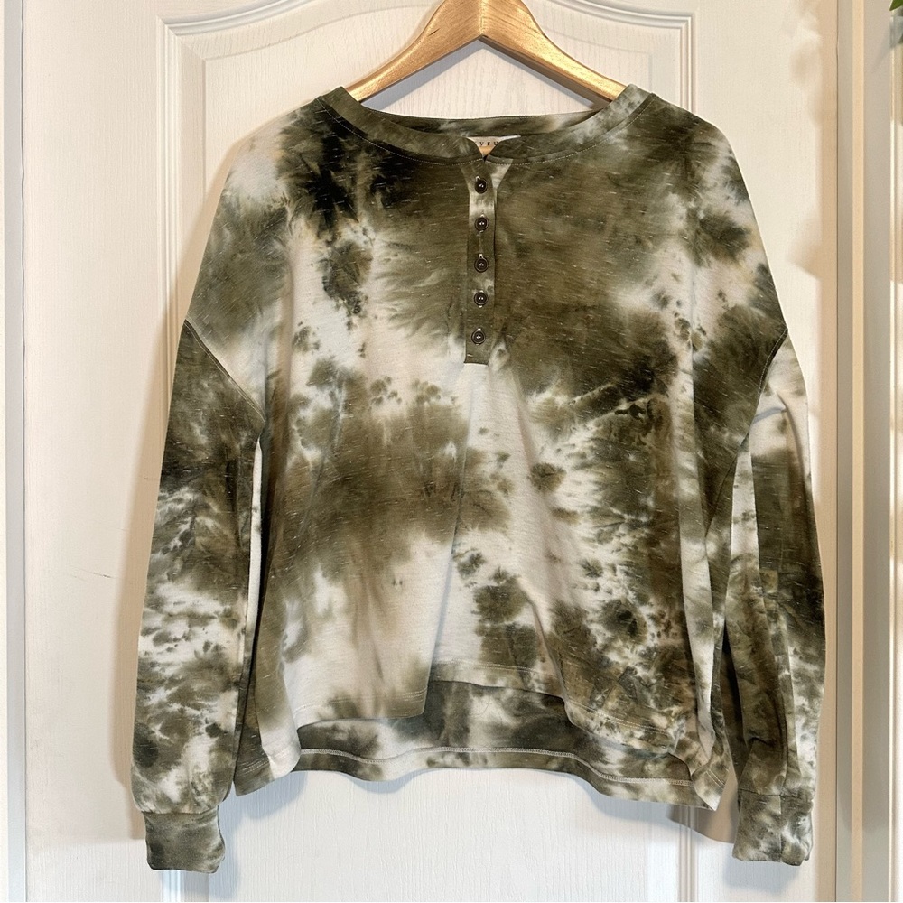 Cyrus Green White Tie-Dye Long Sleeve
Button Up Loose Henley Shirt Earthy Size L